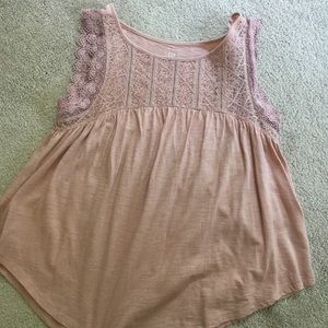 Loose fitting sleeveless top